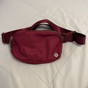 Everywhere Belt Bag 1L